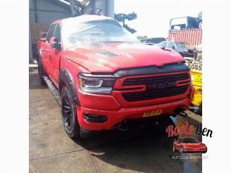 Dodge Ram 1500 Crew Cab (DS), Pick-up, 2010 / 2018 5.7 Hemi V8 4x4 picture 2