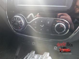 Renault Captur Captur (2R), SUV, 2013 1.2 TCE 16V EDC picture 9