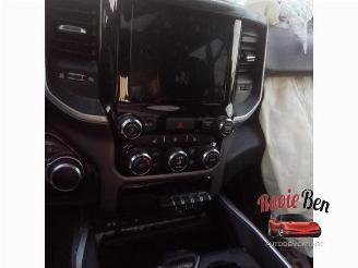 Dodge Ram 1500 Crew Cab (DS/DJ/D2), Pick-up, 2010 / 2018 5.7 Hemi V8 4x4 picture 22