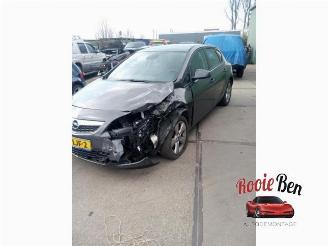 Opel Astra Astra J (PC6/PD6/PE6/PF6), Hatchback 5-drs, 2009 / 2015 1.6 16V Ecotec picture 2