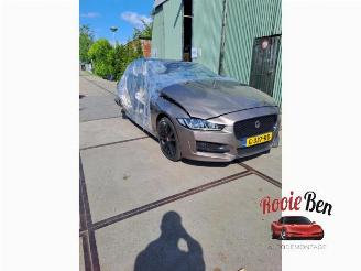 Jaguar XE XE, Sedan, 2015 2.0 200 Turbo 16V picture 2