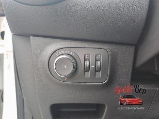 Opel Adam Adam, Hatchback 3-drs, 2012 / 2019 1.0 Ecotec 12V SIDI Turbo picture 29