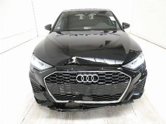 Audi A3 S-LINE picture 2