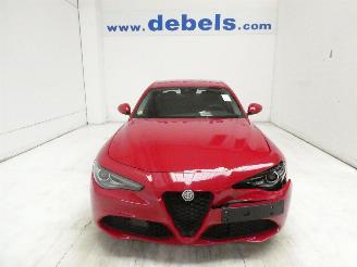 uszkodzony samochody osobowe Alfa Romeo Giulia 2.2JTD 2021/6