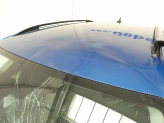 Volkswagen T-Roc  picture 5