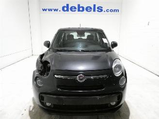 krockskadad bil auto Fiat 500L 1.3D   LOUNGE 2017/6
