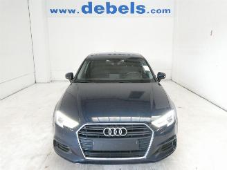 skadebil auto Audi A3 BERLINE 2020/8