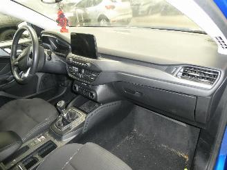 Ford Focus 1.5D TITANIUM picture 14