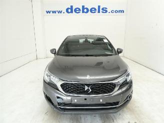 Voiture accidenté DS Automobiles DS 4 1.2  SO CHIC 2017/9