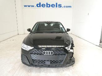 uszkodzony samochody osobowe Audi A1  2020/8