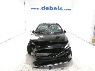 uszkodzony samochody osobowe Mercedes A-klasse  2016/11