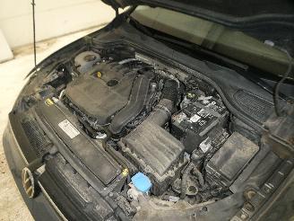 Volkswagen Golf LIFE picture 28