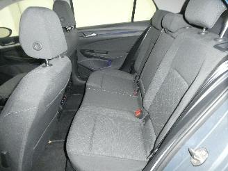 Volkswagen Golf LIFE picture 20