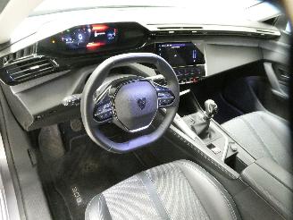 Peugeot 308 III ALLURE picture 18