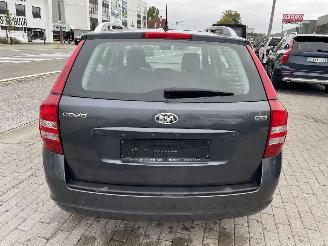Kia Ceed 1.6 CRDI BREAK picture 5