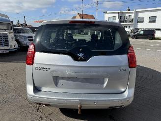 Peugeot 5008 1.6 HDI picture 9
