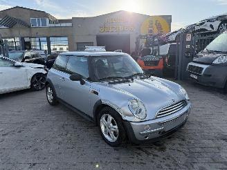 škoda osobní automobily Mini One  2005/6