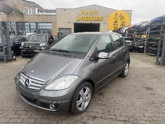 krockskadad bil auto Mercedes A-klasse CDI 2010/5