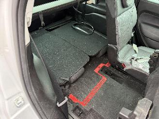 Fiat 500L 1.6 LOUNGE 7PL picture 17