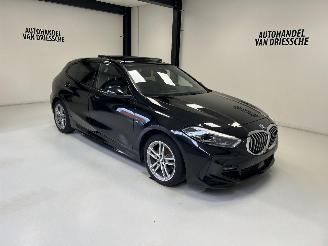 Vrakbiler auto BMW 1-serie M-PACK/PANORAMA 2022/2