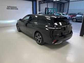 Peugeot 308 PLUGIN/ALLURE picture 6