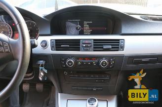 BMW 3-serie E91 320i picture 19