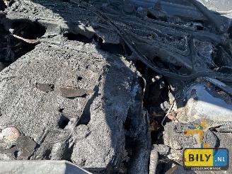 BMW 3-serie E91 330D N57 picture 6