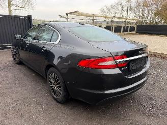 Jaguar XF 2.2 D picture 14