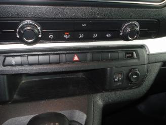Opel Vivaro DUBBELE CABINE 2.0DIESEL 6 PERSOONS picture 17
