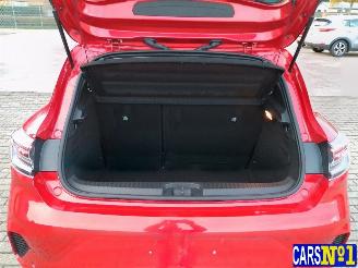 Renault Clio  picture 16