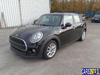 krockskadad bil auto Mini Cooper  2017/4