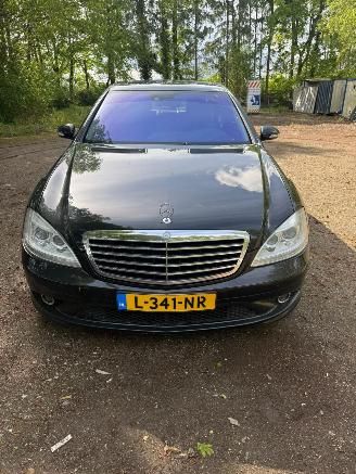 skadebil auto Mercedes S-klasse S 500 2005/10