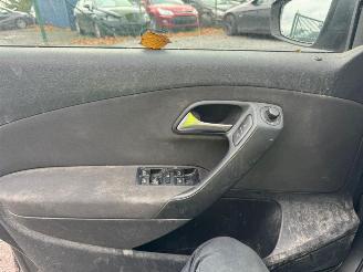 Volkswagen Polo  picture 18