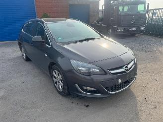Opel Astra J  COSMO picture 3