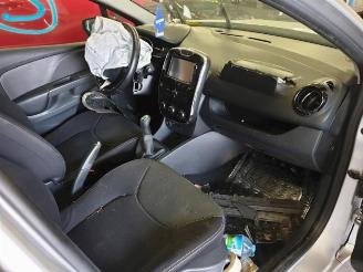 Renault Clio Clio IV (5R), Hatchback 5-drs, 2012 / 2021 1.5 Energy dCi 90 FAP picture 8