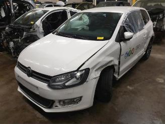 Salvage car Volkswagen Polo Polo V (6R), Hatchback, 2009 / 2017 1.2 TDI 12V BlueMotion 2011