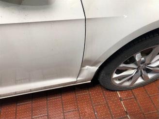 Volkswagen Golf  picture 6