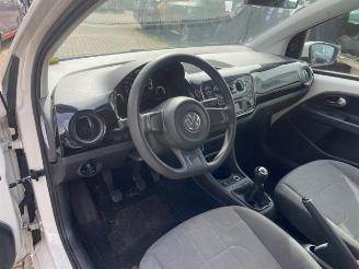 Volkswagen Up! Up! (121), Hatchback, 2011 1.0 12V 60 picture 10