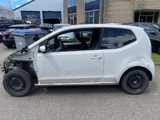 Volkswagen Up!  picture 2