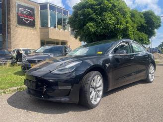 Vrakbiler auto Tesla Model 3 Model 3, Sedan, 2017 Long Range 72kWh 2019/6