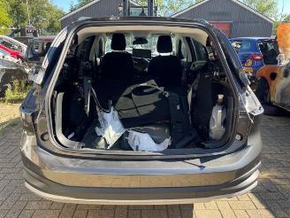 Ford Focus Focus 4 Wagon, Combi, 2018 / 2025 1.0 Ti-VCT EcoBoost 12V 125 picture 4
