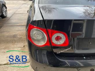 Volkswagen Jetta Jetta III (1K2), Sedan, 2005 / 2010 2.0 TFSI 16V picture 6