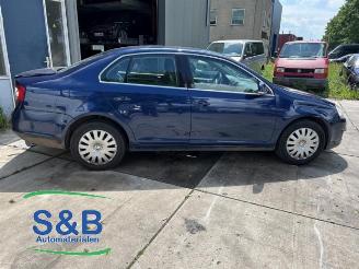 Volkswagen Jetta Jetta III (1K2), Sedan, 2005 / 2010 1.6 FSI 16V picture 6