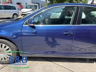 Volkswagen Jetta Jetta III (1K2), Sedan, 2005 / 2010 1.6 FSI 16V picture 11