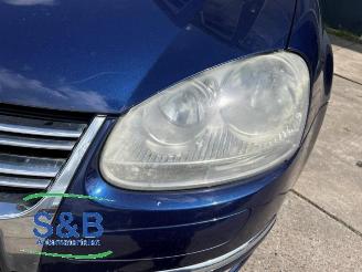 Volkswagen Jetta Jetta III (1K2), Sedan, 2005 / 2010 1.6 FSI 16V picture 33