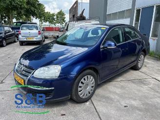 Volkswagen Jetta Jetta III (1K2), Sedan, 2005 / 2010 1.6 FSI 16V picture 1