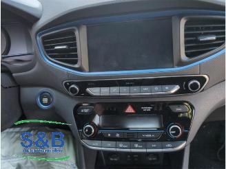 Hyundai Ioniq Ioniq, Liftback, 2016 / 2022 1.6 GDI 16V Hybrid picture 17