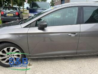 Seat Leon Leon ST (5FF), Combi 5-drs, 2012 / 2020 1.6 TDI Ecomotive 16V picture 24