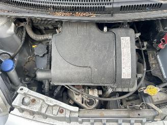 Citroën C1 1.0 12V Hatchback  Benzine 998cc 50kW (68pk) FWD 2005-06/2014-09 (PMCFA; PMCFB; PNCFA; PNCFB) 1KRFE; CFB; 384F; CFA picture 14