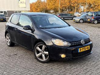 uszkodzony samochody osobowe Volkswagen Golf 1.4 TSI 122 16V Hatchback  Benzine 1.390cc 90kW (122pk) FWD 2008-10/2012-11  CAXA 2009/1